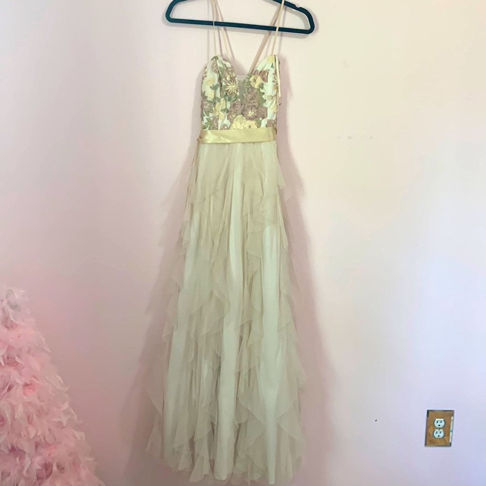Beautiful, boho dress. Size 1/2